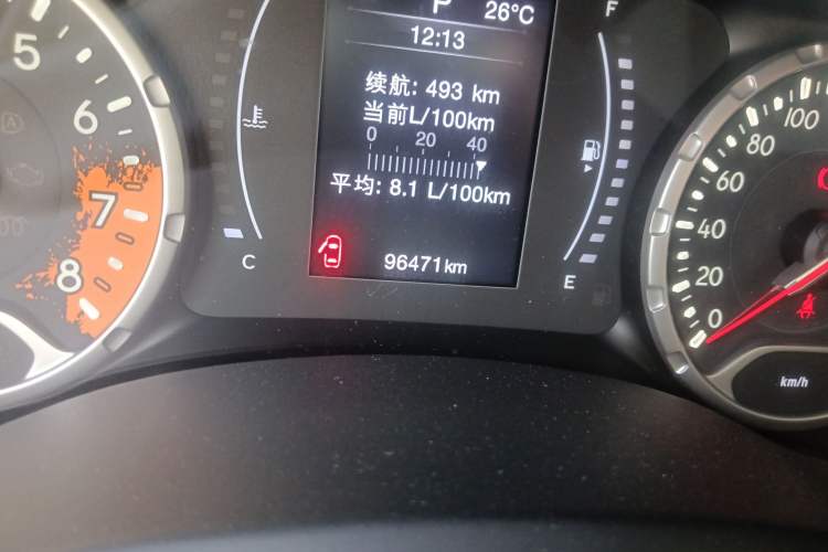 Used Jeep Renegade 2017 180T Automatic Jingneng Edition Odometer Close Up