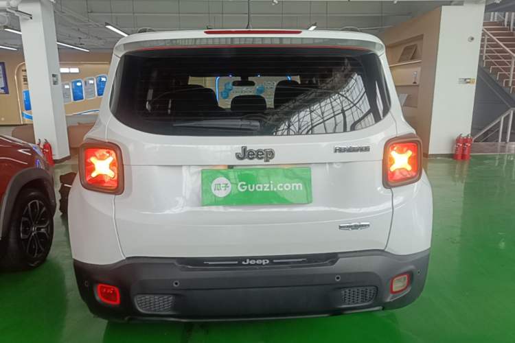 Used Jeep Renegade 2017 180T Automatic High-Energy Version Rear