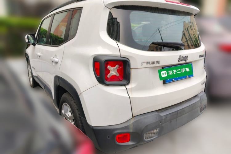 Used Jeep Renegade 2017 180T Automatic High-Energy Version Rear Left 45 Deg