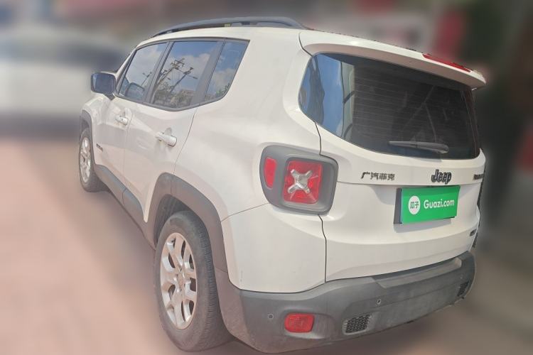 Used Jeep Renegade 2017 180T Automatic High-Energy Version Rear Left 45 Deg