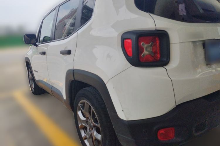 Used Jeep Renegade 2017 180T Automatic Kinetic Edition+ Rear Left 45 Deg