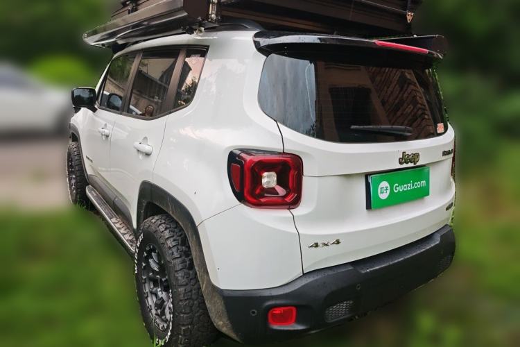 Used Jeep Renegade 2017 180TS Automatic Four-Wheel Drive Superior Edition Rear Left 45 Deg