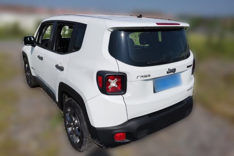 Used Jeep Renegade 2017 180T Automatic Kinetic Edition+ Rear Left 45 Deg