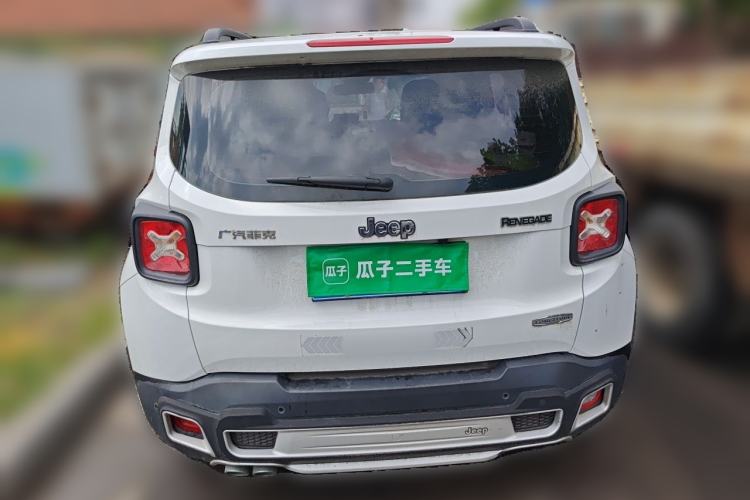 Used Jeep Renegade 2017 180T Automatic High-Energy Version Rear