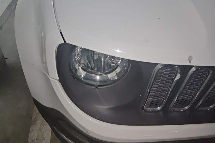 Used Jeep Renegade 2017 180T Automatic High-Energy Version Right Front Headlight