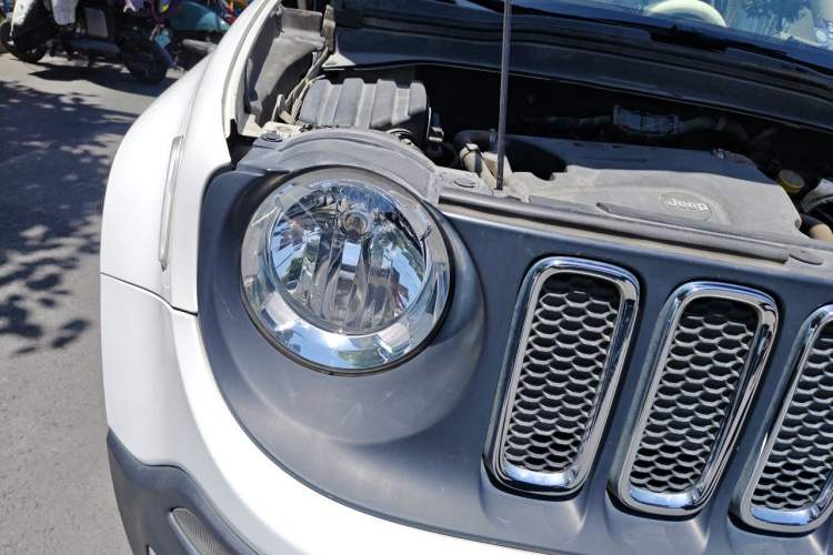 Used Jeep Renegade 2017 180T Automatic High-Energy Version Right Front Headlight