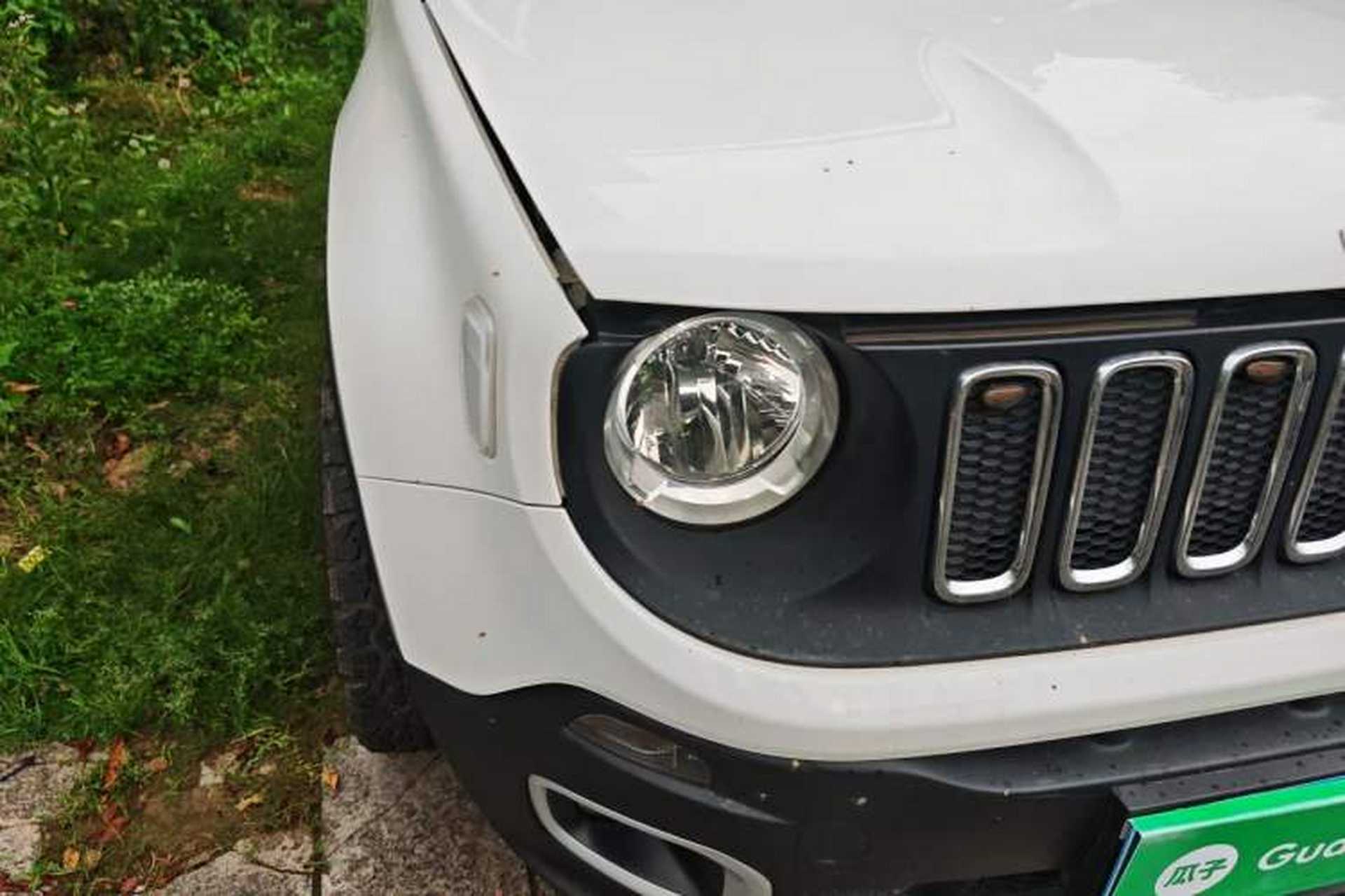 Used Jeep Renegade 2017 180TS Automatic Four-Wheel Drive Superior Edition Right Front Headlight