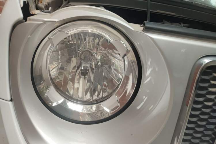 Used Jeep Renegade 2017 180T Automatic Smart Version Right Front Headlight
