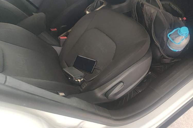 Used Jeep Renegade 2017 180T Automatic Jingneng Edition Right Front Seat
