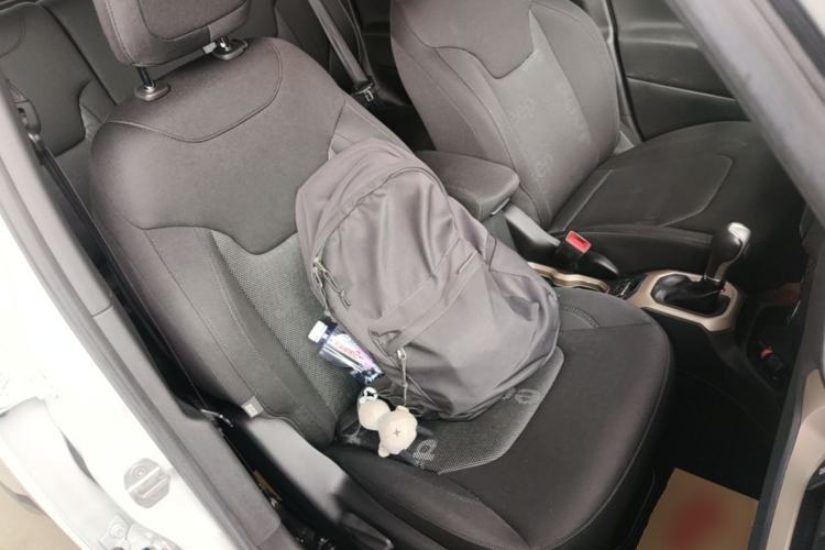 Used Jeep Renegade 2017 180T Automatic Jingneng Edition Right Front Seat