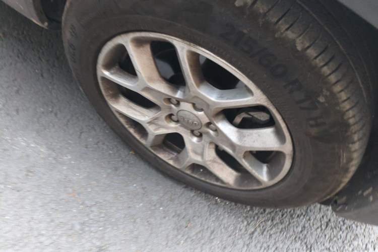 Used Jeep Renegade 2017 180T Automatic Jingneng Edition Right Front Wheel Hub