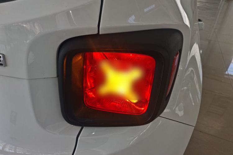Used Jeep Renegade 2017 180T Automatic High-Energy Version Right Rear Taillight