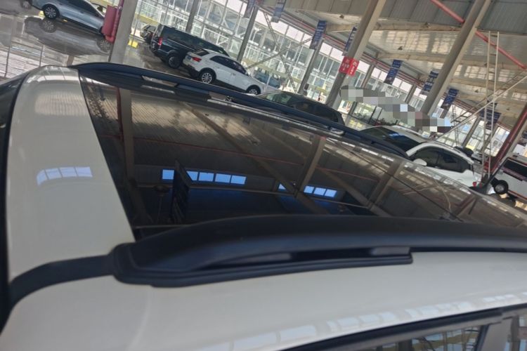 Used Jeep Renegade 2017 180T Automatic High-Energy Version Roof