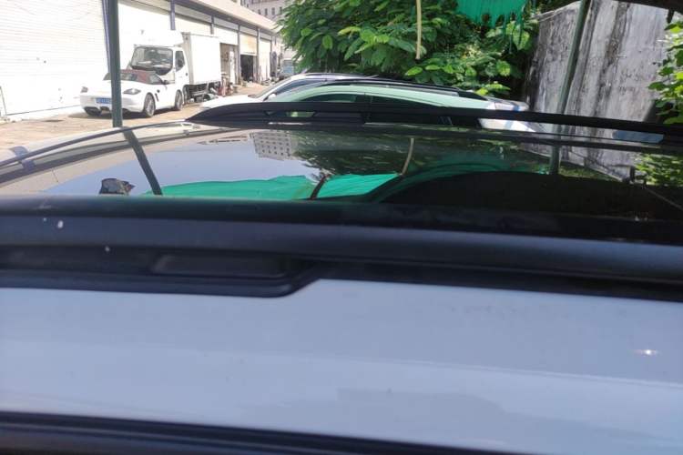 Used Jeep Renegade 2017 180T Automatic Jingneng Edition Roof