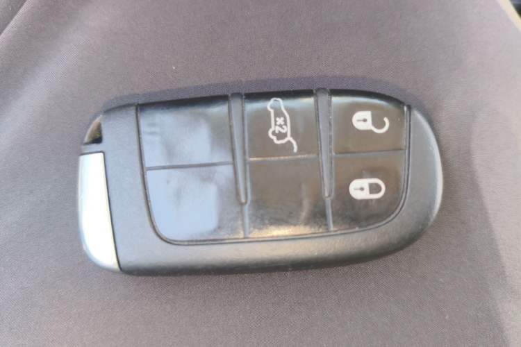 Used Jeep Renegade 2017 180T Automatic Jingneng Edition Vehicle Key