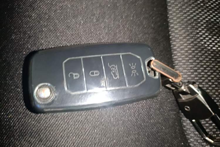 Used Jeep Renegade 2017 180T Automatic High-Energy Version Vehicle Key