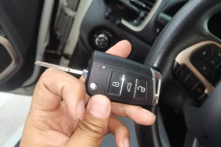 Used Jeep Renegade 2017 180T Automatic Kinetic Edition+ Vehicle Key