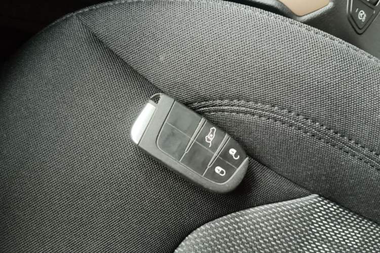 Used Jeep Renegade 2017 180T Automatic Jingneng Edition Vehicle Key