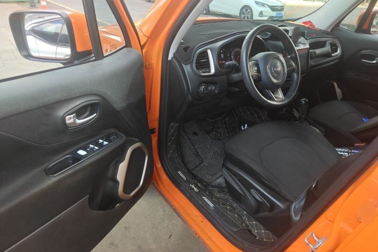 Used Jeep Renegade 2017 180T Automatic Kinetic Edition+ Driver Seat