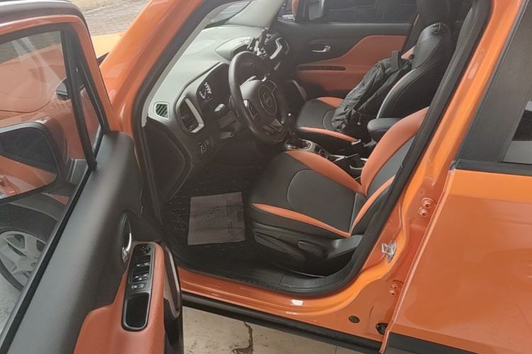 Used Jeep Renegade 2017 180T Automatic Jingneng Edition Driver Seat