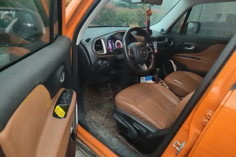 Used Jeep Renegade 2017 180T Automatic Jingneng Edition Driver Seat