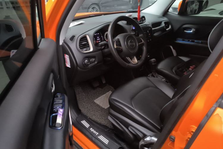 Used Jeep Renegade 2017 180T Automatic Jingneng Edition Driver Seat