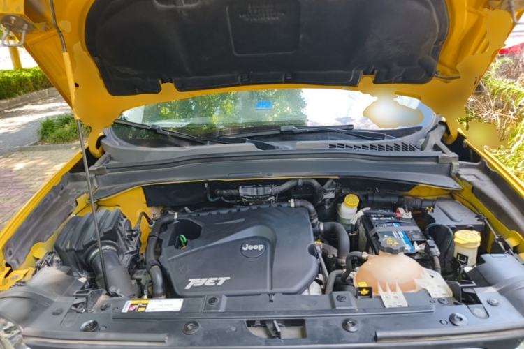 Used Jeep Renegade 2017 180T Automatic High-Energy Version Engine Bay