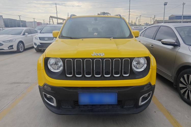 Used Jeep Renegade 2017 180T Automatic High-Energy Version Exterior 1