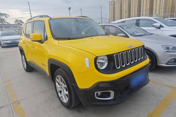 Used Jeep Renegade 2017 180T Automatic High-Energy Version Exterior 2