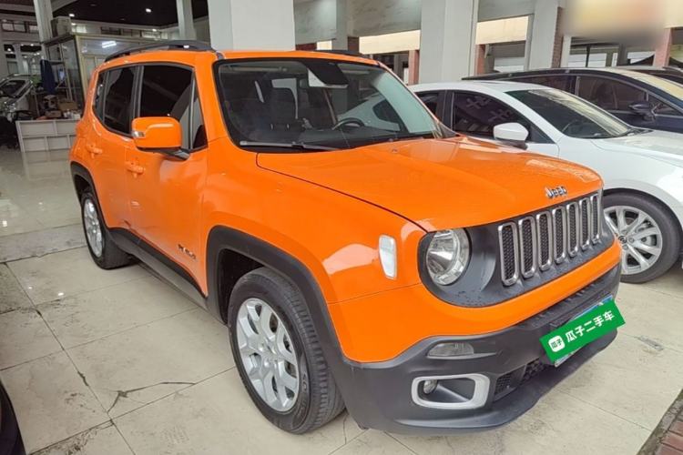 Used Jeep Renegade 2017 180T Automatic Jingneng Edition Front Right 45 Deg
