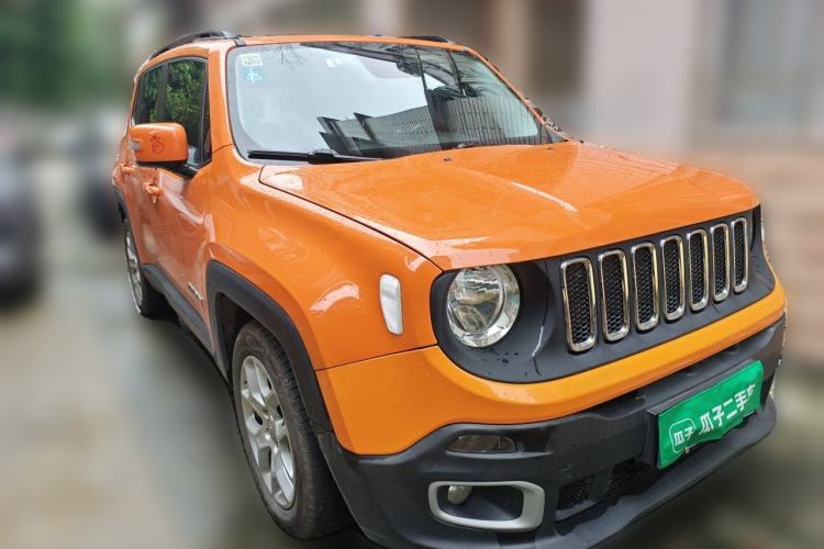 Used Jeep Renegade 2017 180T Automatic Jingneng Edition Front Right 45 Deg
