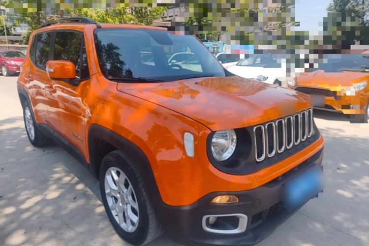 Used Jeep Renegade 2017 180T Automatic Jingneng Edition Front Right 45 Deg