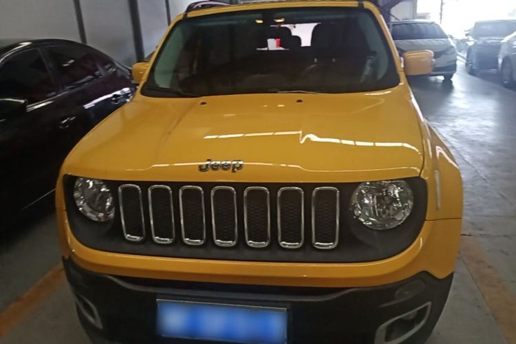 Used Jeep Renegade 2017 180T Automatic High-Energy Version Front