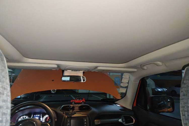 Used Jeep Renegade 2017 180T Automatic Jingneng Edition Headliner