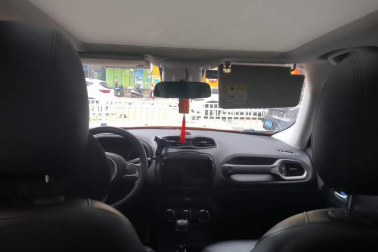 Used Jeep Renegade 2017 180T Automatic Jingneng Edition Headliner
