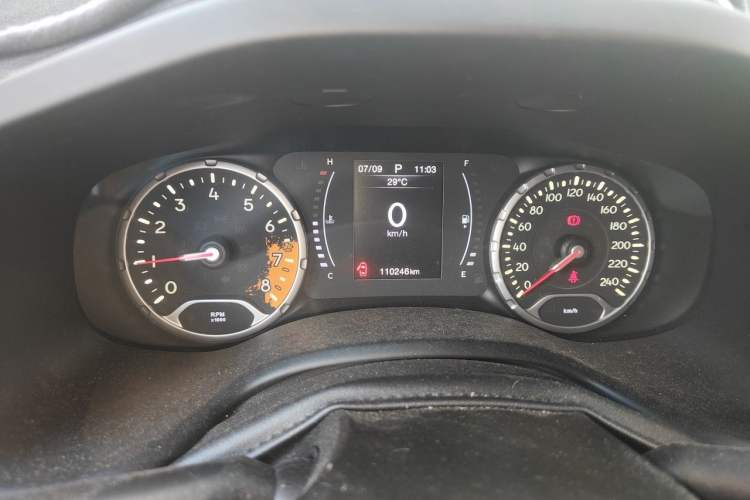 Used Jeep Renegade 2017 180T Automatic Kinetic Edition+ Instrument Cluster