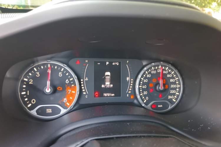 Used Jeep Renegade 2017 180T Automatic High-Energy Version Instrument Cluster