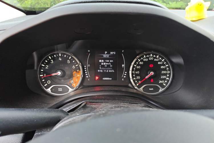 Used Jeep Renegade 2017 180T Automatic High-Energy Version Instrument Cluster
