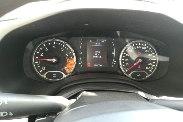 Used Jeep Renegade 2017 180T Automatic High-Energy Version Instrument Cluster