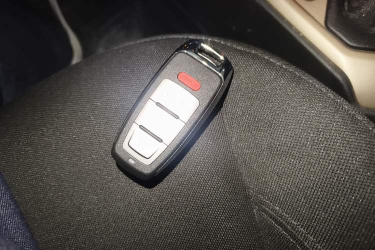 Used Jeep Renegade 2017 180T Automatic Jingneng Edition Interior 1