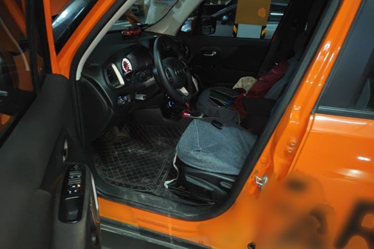Used Jeep Renegade 2017 180T Automatic Jingneng Edition Interior 3