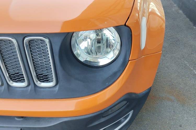 Used Jeep Renegade 2017 180T Automatic High-Energy Version Left Front Headlight