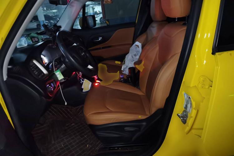 Used Jeep Renegade 2017 180T Automatic Kinetic Edition+ Left Front Seat