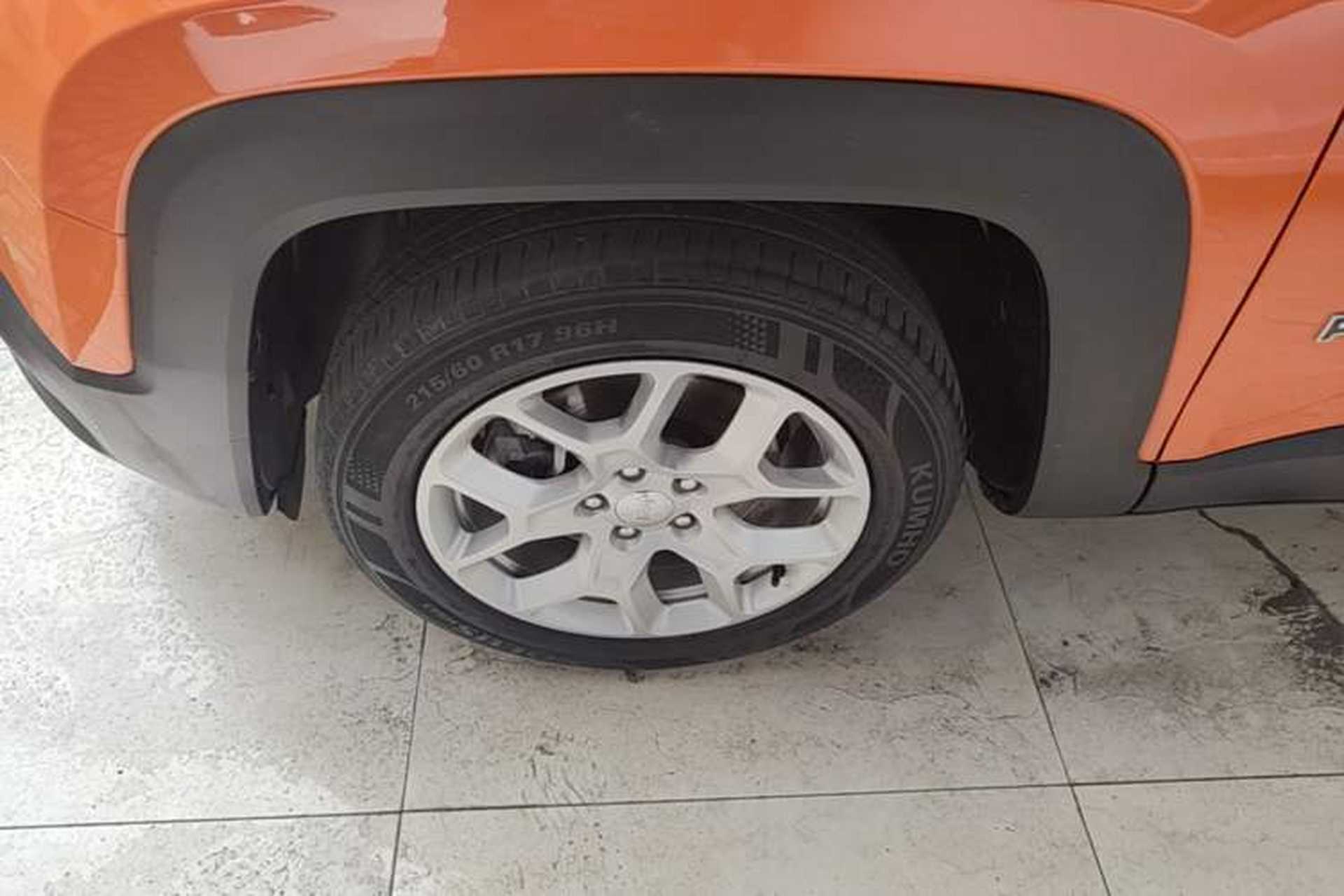 Used Jeep Renegade 2017 180T Automatic Jingneng Edition Left Front Wheel Hub