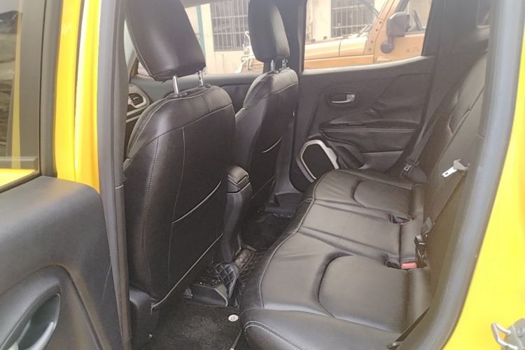 Used Jeep Renegade 2017 180T Automatic Kinetic Edition+ Left Rear Seat