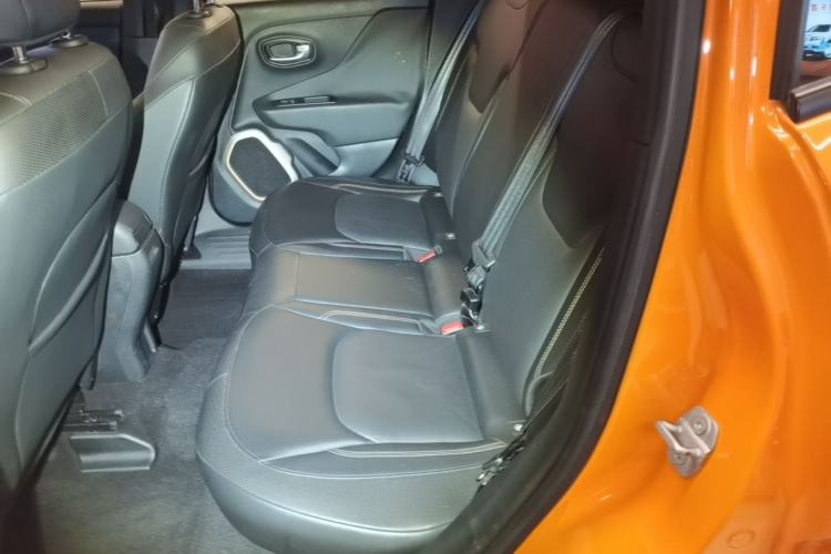 Used Jeep Renegade 2017 180T Automatic Smart Version Left Rear Seat