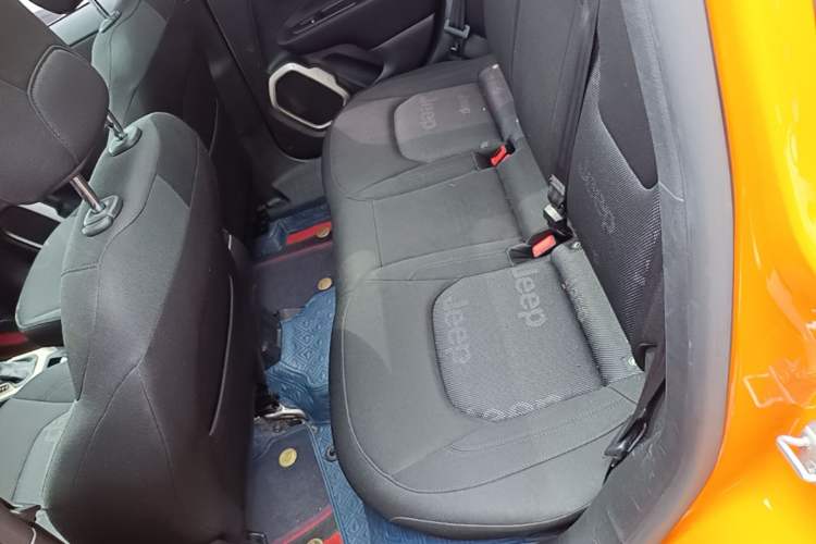 Used Jeep Renegade 2017 180T Automatic High-Energy Version Left Rear Seat