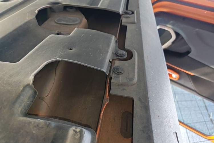 Used Jeep Renegade 2017 180T Automatic High-Energy Version Left Side Sill