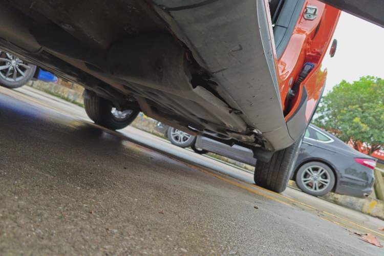 Used Jeep Renegade 2017 180T Automatic Kinetic Edition+ Left Side Sill
