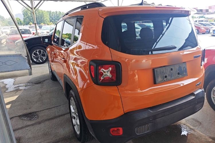 Used Jeep Renegade 2017 180T Automatic High-Energy Version Rear Left 45 Deg